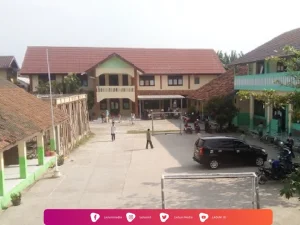 Pesantren Al-Mushlih, Telukjambe Karawang