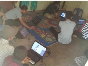 Omah Aksoro Adakan Pelatihan Desain Grafis