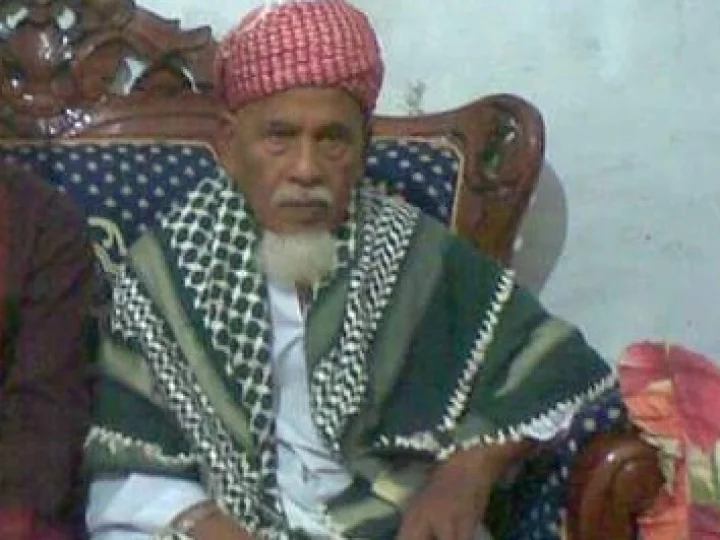 Abu Matang Perlak, Sosok Al-Mursyid Tarekat Naqsyabandiah Aceh Sakit, Mohon Doanya