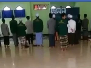 Klarifikasi Berita Hoax: Nyanyi sebelum Shalat di Kampus Universitas Jendral Soedirman