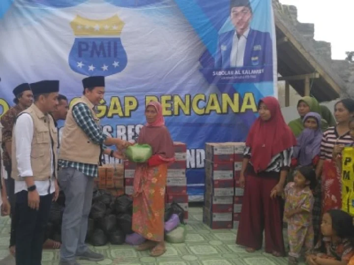 Ketum PB PMII Kunjungi Lombok, Salurkan Berbagai Bantuan dan Pastikan Tagana Bekerja Efektif