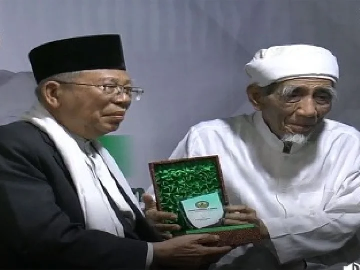 Dawuh Mustasyar PBNU KH Maimoen Zubair terkait Rapat Pleno PBNU