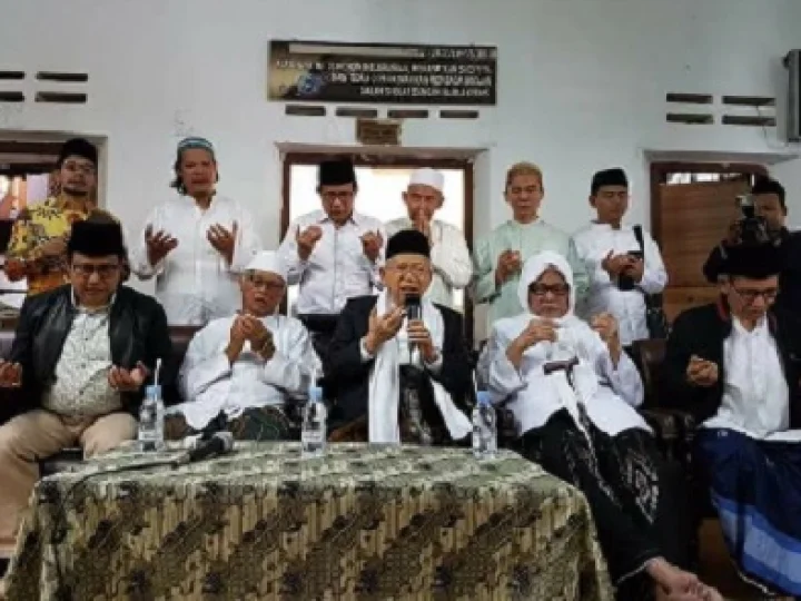 KH. Ma'ruf Amin Siap Mundur dari Rais Aam PBNU dan Bersedia Jadi Wapres Jokowi