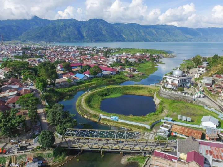 Danau Laut Tawar #4 : Luapan Air Hingga Menjadi Danau dan Mercusuar Destinasi Wisata Dunia