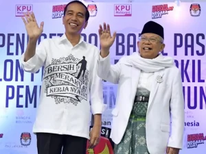 Kiai Ma'ruf Amin Sowan ke Rumah Keluarga Gus Dur 