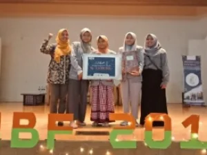 Kulit Pepaya Jadi Batu Baterai, Apa Bisa?
