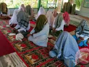 Suluknya Sang Pelacur dan Menjadi Santriwati #5