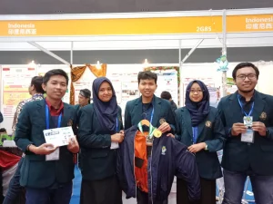 Jaket Khusus Hipotermia Ciptaan Mahasiswa Unibraw Raih Emas di China 