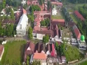 Pesantren Nurul Qodim Kalijajar Probolinggo
