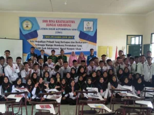 IPNU Kubu Raya Beri Motivasi Peserta LDKS SMK Bina Khatulistiwa