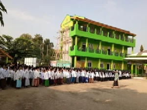 Pesantren Al-Hasaniyah Tangerang