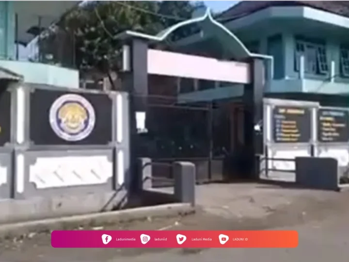 Pesantren Al-Ghozaliyah Jombang