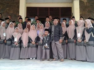Tarbiyah Al-Islam Membentuk Karakter Relegius