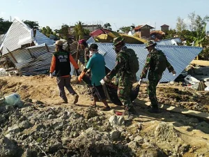 Tim NU Peduli Fokus Pencarian Jenazah dan Layani Kesehatan Pengungsi di Sulteng