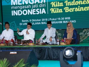 Lagu Yalal Wathon Iringi Pembukaan Acara Mengaji (Mengasah Jati Diri)