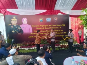 Rawat 69 Anak Asuh, Anggota Brimob Polda Jatim Terima Penghargaan PBB