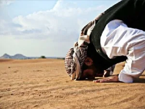 Ciri-ciri Manusia Paling Buruk di Muka Bumi Menurut Nabi Muhammad SAW