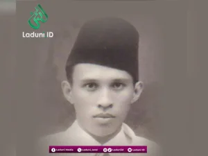 Biografi Dr. KH. Muhammad Nawawi Yahya Abdurrazaq MA