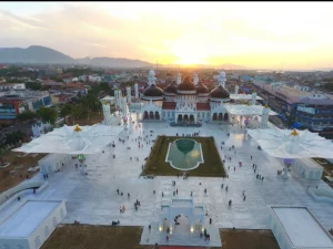 Menatap Keindahan Kota Sejarah Banda Aceh  dalam Aura Dakwah Tastafi