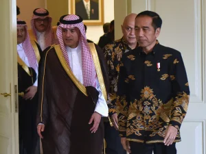 Jokowi Sampaikan Keprihatinan atas Kasus Khashoggi Kepada Menlu Arab