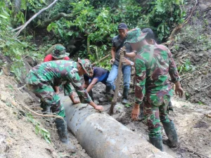 TMMD Kodim 0106/Ateng Pasang Gorong-gorong Dua Titik