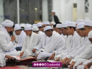 Hukum Dzikir dan Doa dengan Suara Keras Usai Shalat Berjamaah