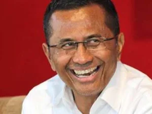 Dahlan Iskan Terpikat pada Budidaya Tanaman Lamtoro Taramba di Sumbawa