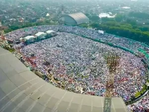 Jamaah Istighosah Kubro Padati Stadion Gelora Delta Sidoarjo