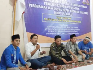 Menambah Kecintaan Kader terhadap NKRI, PMII Sumbar Gelar Dialog