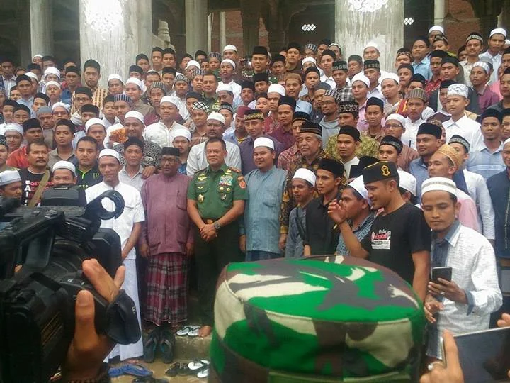 Sumpah Pemuda #6: Bom 