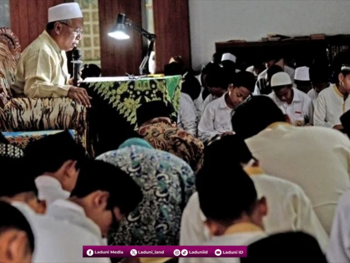Enam Syarat Memperoleh Keberkahan Ilmu