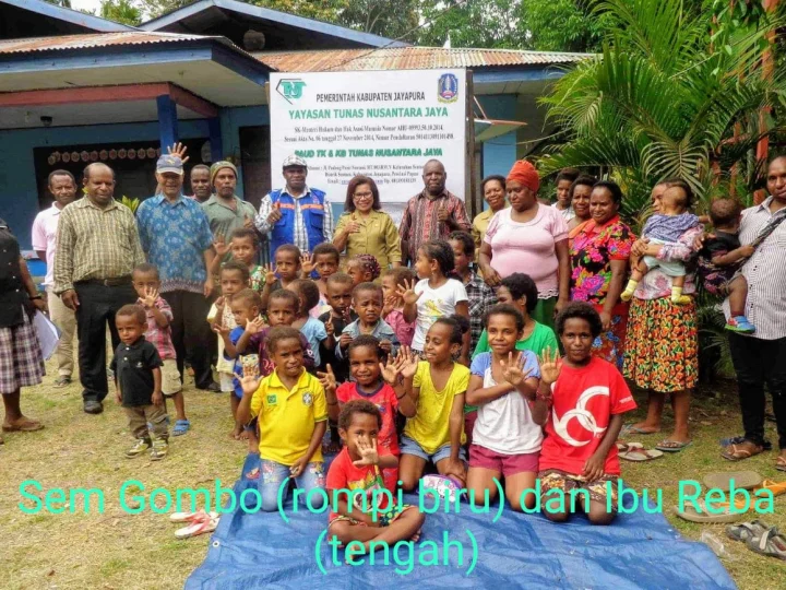 Kabid Paud dan Dikmas Jayapura Meresmikan Pembukaan Sekolah Paud TK & KB Tunas Nusantara Jaya