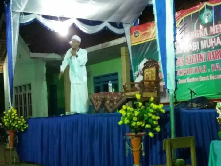 Bentuk Karakter dengan Mencintai Nabi Muhammad