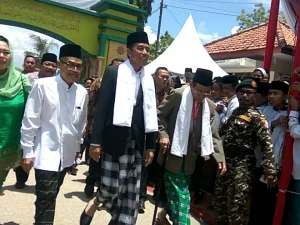 KH. Ma'ruf Amin: Jokowi Itu Santri dari Situbondo