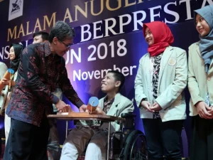 UGM Berikan 120 Penghargaan Insan Berprestasi Nasional Maupun Internasional 