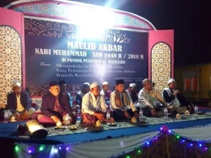 Ponpes al-Mukhlisin Gelar Peringatan Maulid Nabi Saw