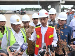 Jokowi Berharap Tol Bakauheni-Palembang Selesai Pertengahan 2019