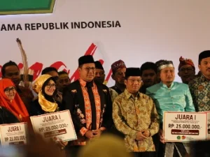 Kemenag Beri Penghargaan Kepada Tenaga Pendidik  Berprestasi di Hari Guru Nasional