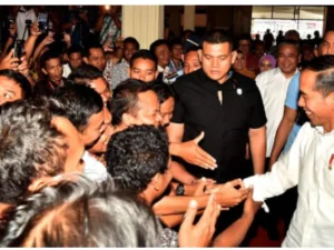Presiden Jokowi:  Kades dan Perangkat Desa Akan Dikirim untuk Studi Banding ke Luar Negeri