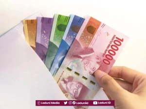 Ketika Politik Uang Dimainkan dalam Panggung Demokrasi