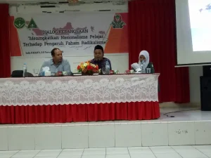 Kegiatan LAKUT PW IPNU IPPNU Kalbar Dirangkai dengan Dialog Kebangsaan