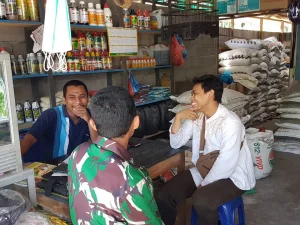 Jelang Masa Tanam Padi, Babinsa Cek Ketersediaan Pupuk