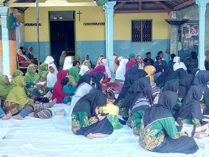 Meski Berada di Tengah Komunitas Kristen, IPNU-IPPNU Mojowangi Tetap Eksis