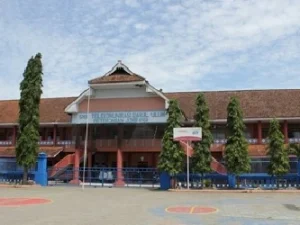 SMK Telekomunikasi Darul 'Ulum Jombang