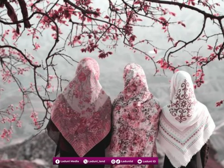 Memahami Hukum Memakai Jilbab bagi Perempuan dari Ayat Al-Qur'an dan Hadis Nabi