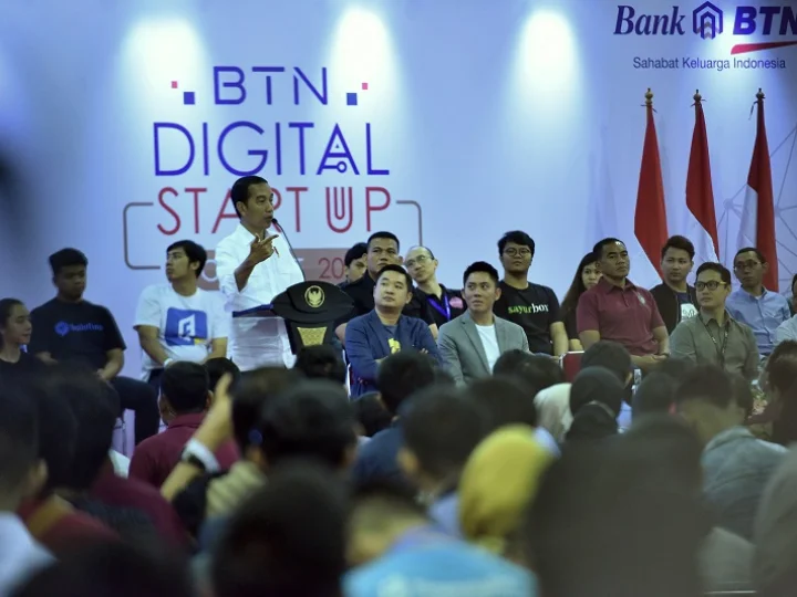 Jokowi Dorong Anak-Anak Muda Kreatif untuk ‘Menyalip di Tikungan’ jika Ada Peluang 
