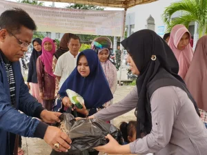 Aminullah Tinjau Pasar Murah