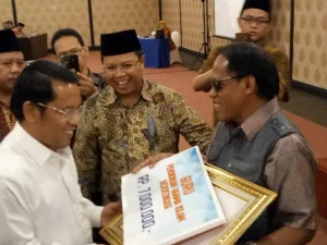 Kemenag Berikan Penghargaan Kepada Guru dan Dosen PAI Berprestasi dan Berdedikasi
