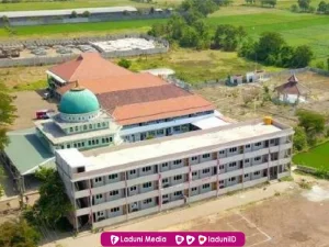 Pesantren Sunniyah Salafiyah Pasuruan