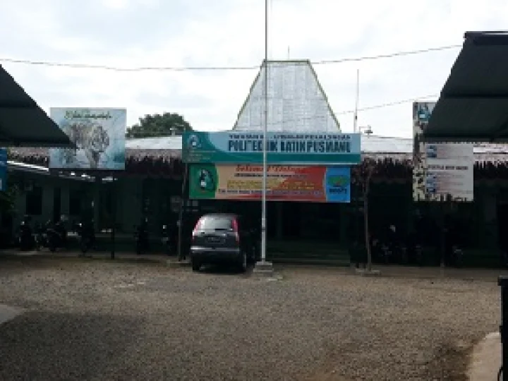 Politeknik PUSMANU Pekalongan